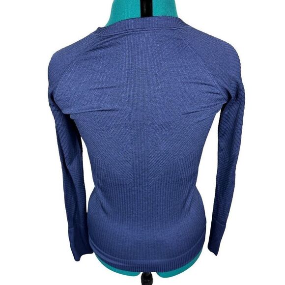 Lululemon navy pullover - size 8 - Picture 5 of 7